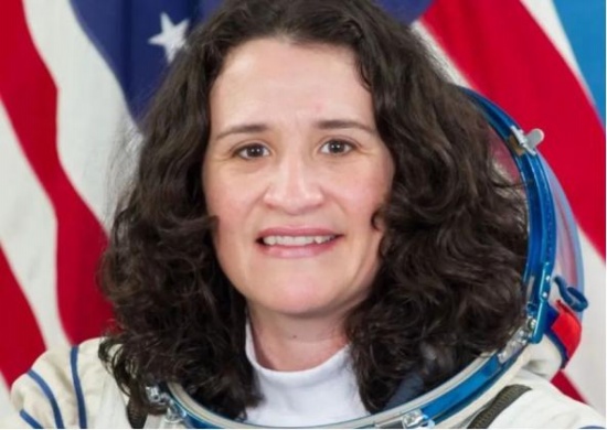 美國宇航員損壞國際空間站的原因是想返回地球