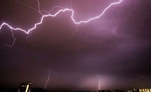 2020年770公里閃電成為有記錄以來最長閃電