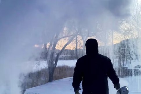 美國“炸彈旋風”逼近 深度凍結席卷美國