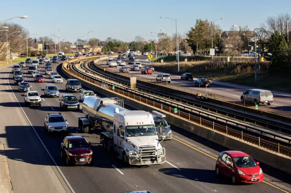 美國汽車燃油效率與2021年車型持平
