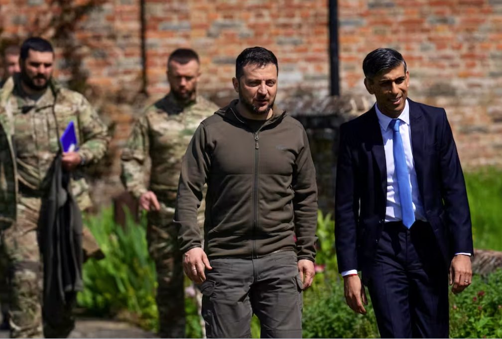 英國首相Rishi Sunak要求企業支持烏克蘭