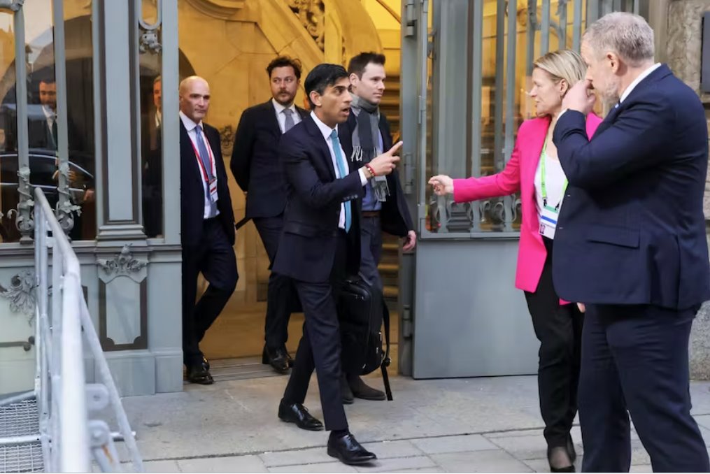 由于歐盟在國防方面缺乏領導力 柏林和巴黎“缺席行動”