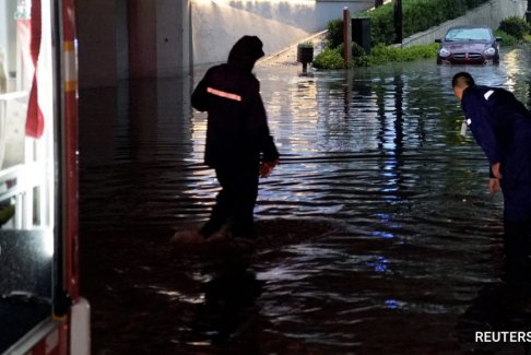 高溫灼燒內(nèi)陸地區(qū) 各地做好防洪準備