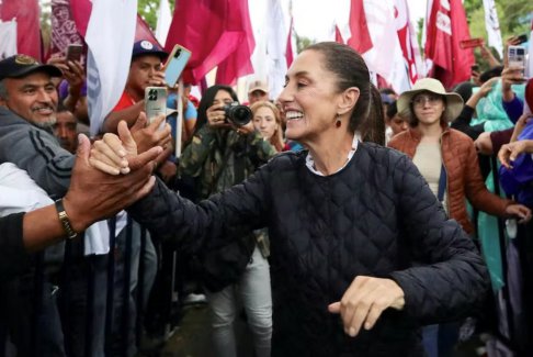 墨西哥執(zhí)政黨候選人希因鮑姆民意調(diào)查擴(kuò)大領(lǐng)先優(yōu)勢(shì)