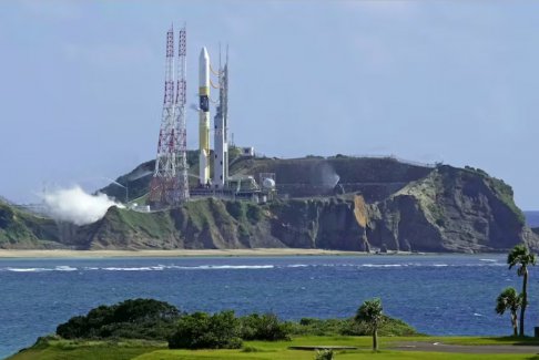 日本向太空發射“月球狙擊手”月球著陸器SLIM