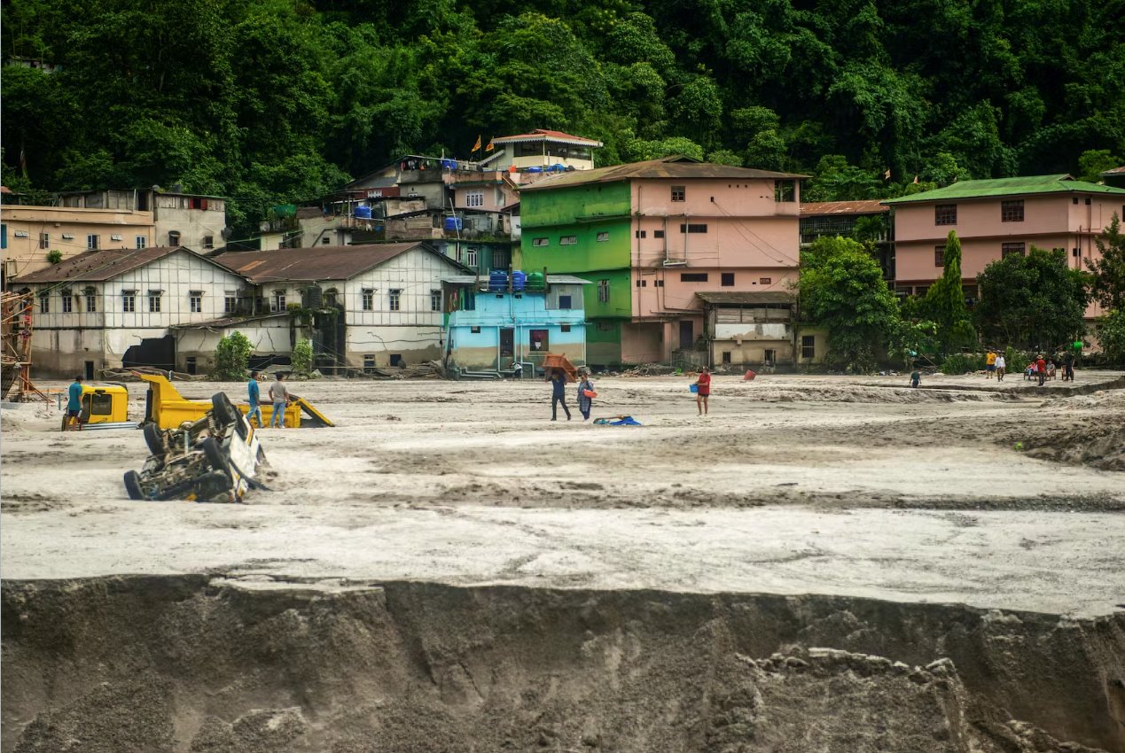 印度洪水泛濫的洛納克湖已準備好建立預警系統