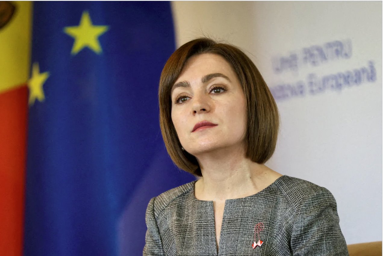 摩爾多瓦總統馬亞&middot;桑杜出席2024年3月18日在摩爾多瓦基希訥烏舉行的新聞發布會。