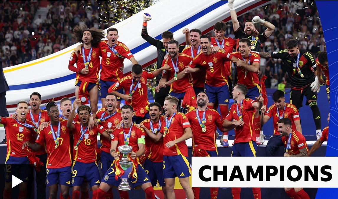 西班牙舉起2024年歐洲杯獎杯