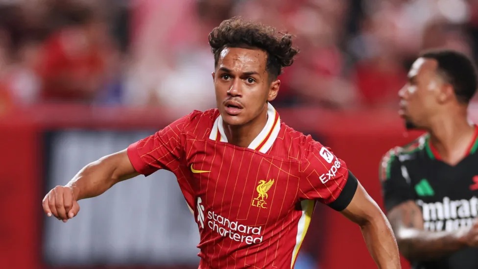 法比奧·卡瓦略在季前賽利物浦對(duì)陣阿森納和曼聯(lián)的比賽中進(jìn)球