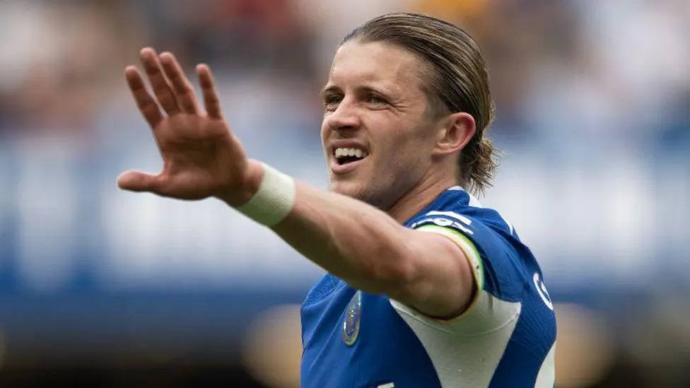 康納·加拉格爾因試圖轉會馬德里競技而被排除在切爾西主力陣容之外