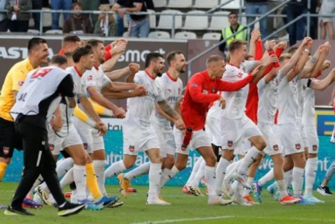 歐洲杯前瞻：令人驚訝的領袖加泰羅尼亞德比以及替