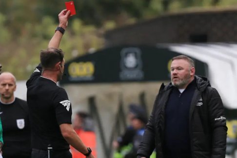 魯尼因普利茅斯紅牌被禁賽一場