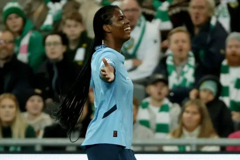 肖被物體擊中后歐足聯展開調查