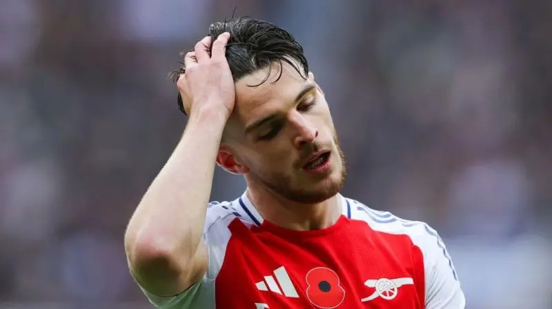 德克蘭·賴斯(DeclanRice)于11月2日代表阿森納對陣紐卡斯爾