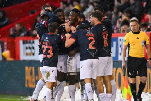 蘇格蘭超級聯賽阿伯丁1-2羅斯縣