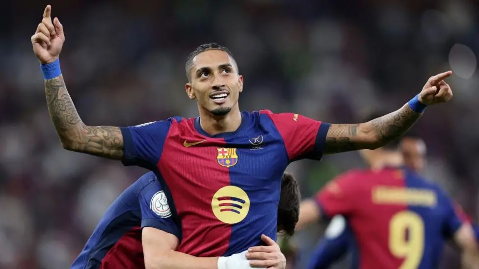 拉菲尼亞梅開二度幫助巴薩取得勝利