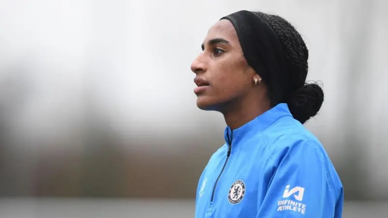 切爾西隊的娜奧米·吉爾瑪(NaomiGirma)在切爾西女子足球俱樂部