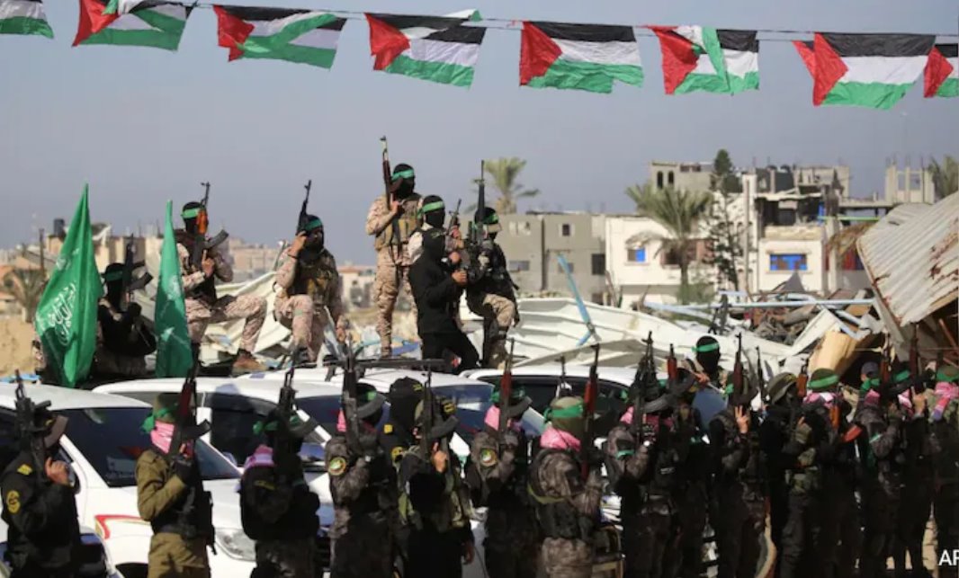 以色列上周重啟對(duì)人口稠密的加沙地帶的猛烈空襲