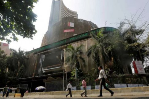 美股市場已成“爆炸區”特朗普關稅重創美國經濟