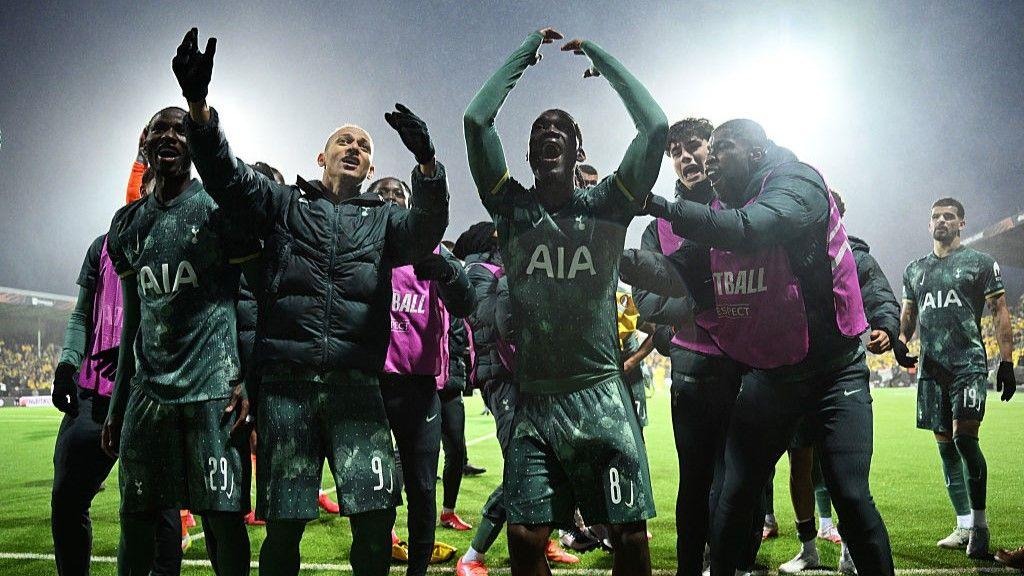 熱刺、曼聯(lián)和切爾西晉級歐洲決賽的反應