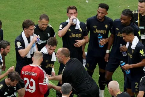 尤文圖斯換了十名球員