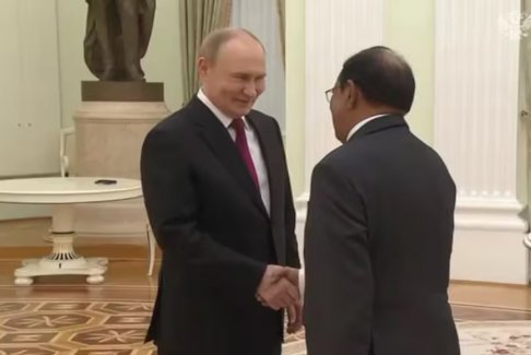 美國國家安全局局長在莫斯科會見俄羅斯總統(tǒng)普京