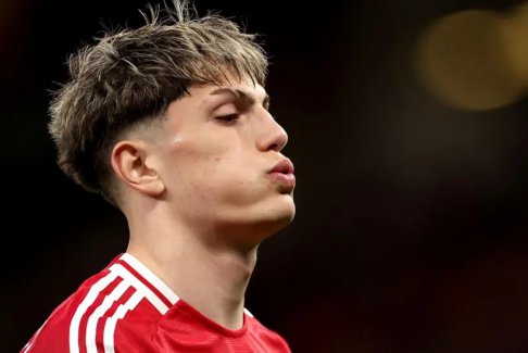 切爾西正在洽談簽下曼聯邊鋒加納喬