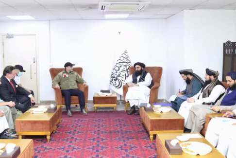 塔利班釋放英國老年夫婦一周后 釋放一名美國公民