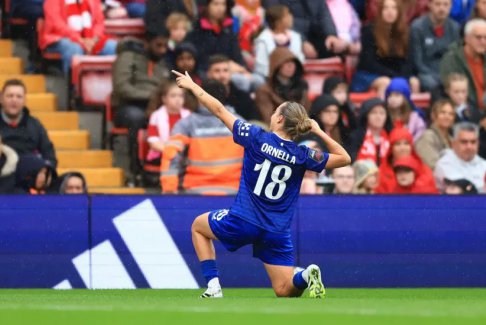 英格蘭女子超級聯賽利物浦1-4埃弗頓 維尼奧拉帽子戲