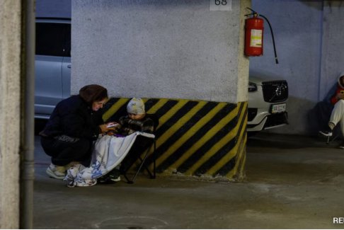 俄羅斯對烏克蘭基輔發動大規模襲擊造成11人受傷