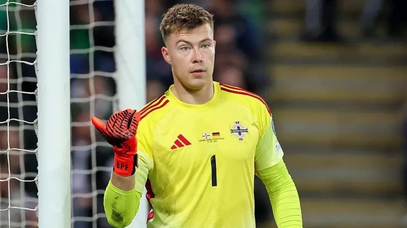 門將貝利·皮科克-法雷爾從布萊克浦租借而來已經代表北愛爾蘭出場52次