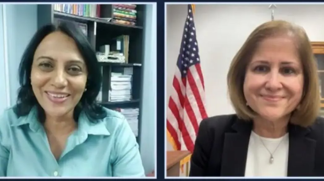 加扎拉·哈什米是弗吉尼亞州參議院第一位穆斯林議員,也是第一位南亞裔美國人議員。