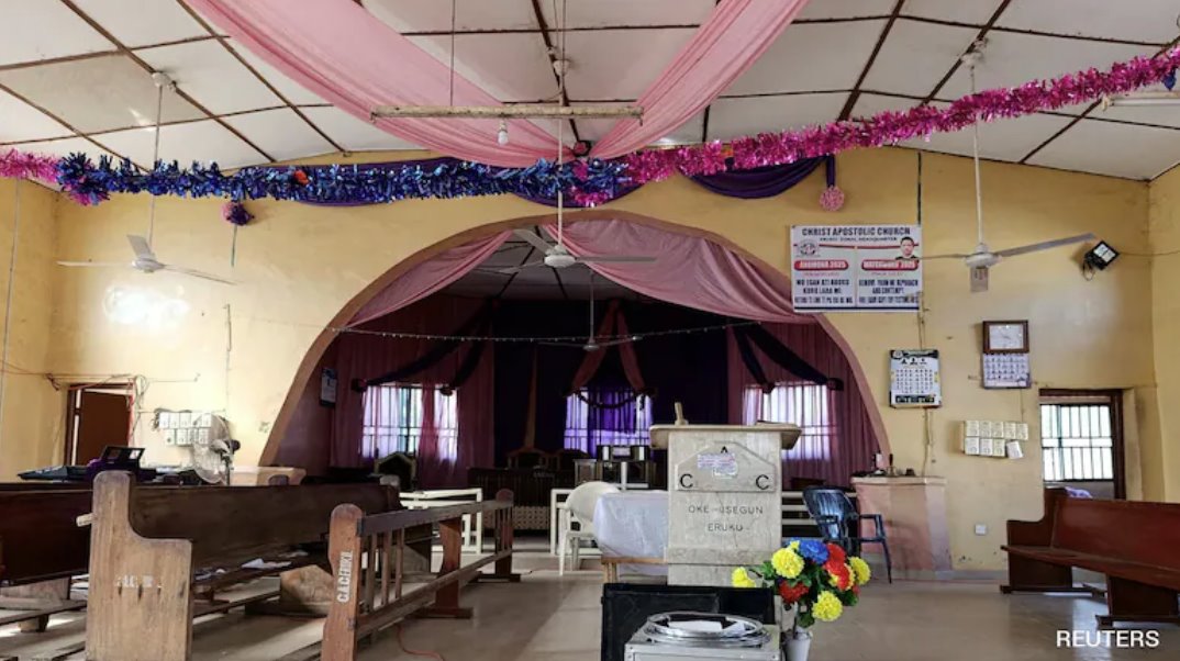 尼日利亞一所學校發生第二起綁架事件，300多名學生和教師被綁架。