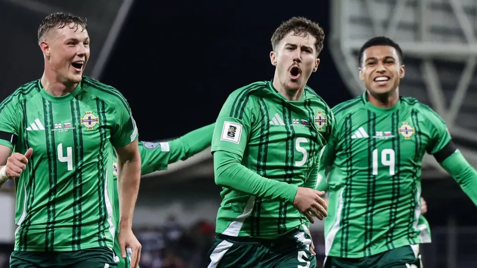 北愛爾蘭憑借2024年歐洲國家聯賽的成績獲得了世界杯附加賽的參賽資格