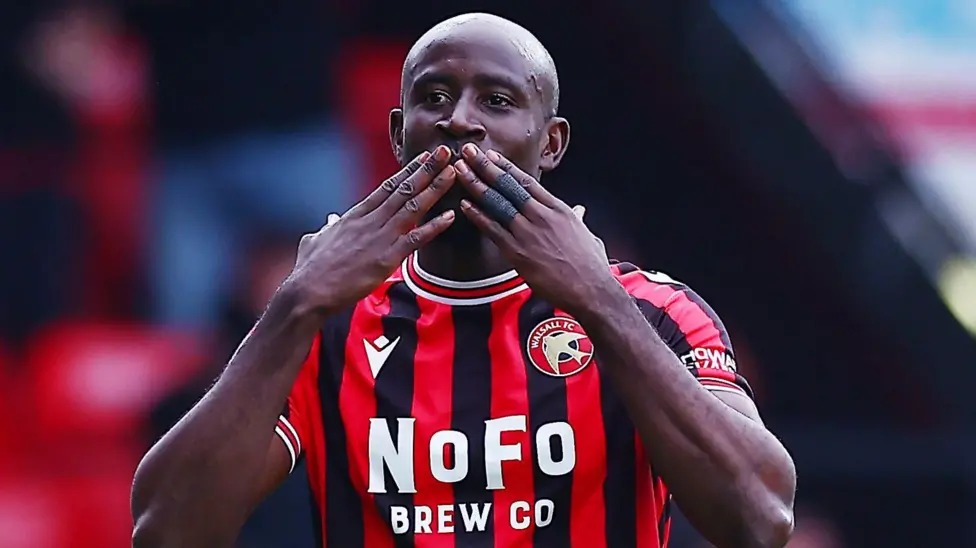 沃爾索爾邊鋒阿爾伯特·阿多馬已在英格蘭足球聯賽(EFL)出場700次